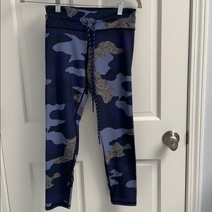 Aerie camo leggings